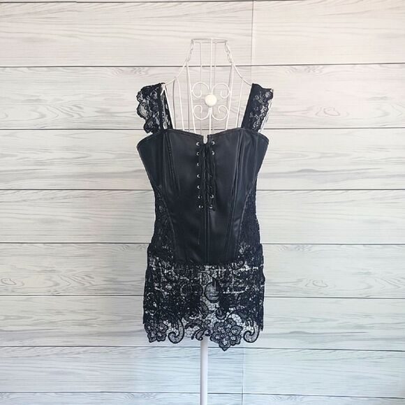 Tops - Unbranded Elegant Black Lace Corset Top Womens Size L